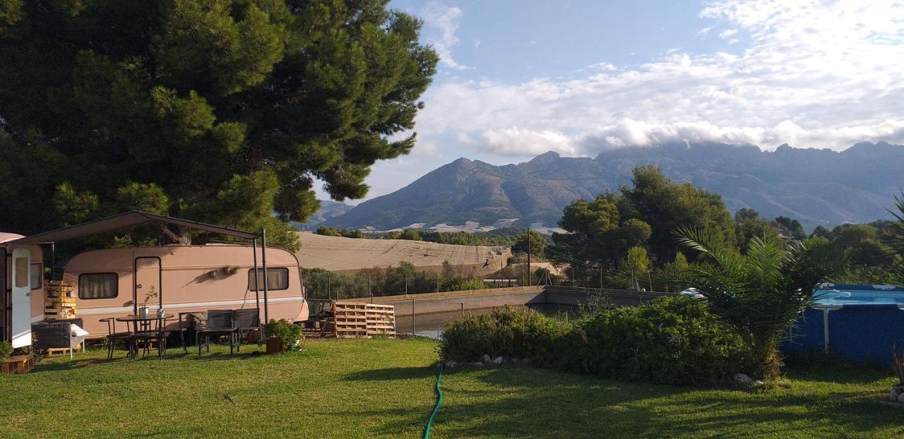 Caravana- Glamping Casa Tortuga La Nucia Luaran gambar