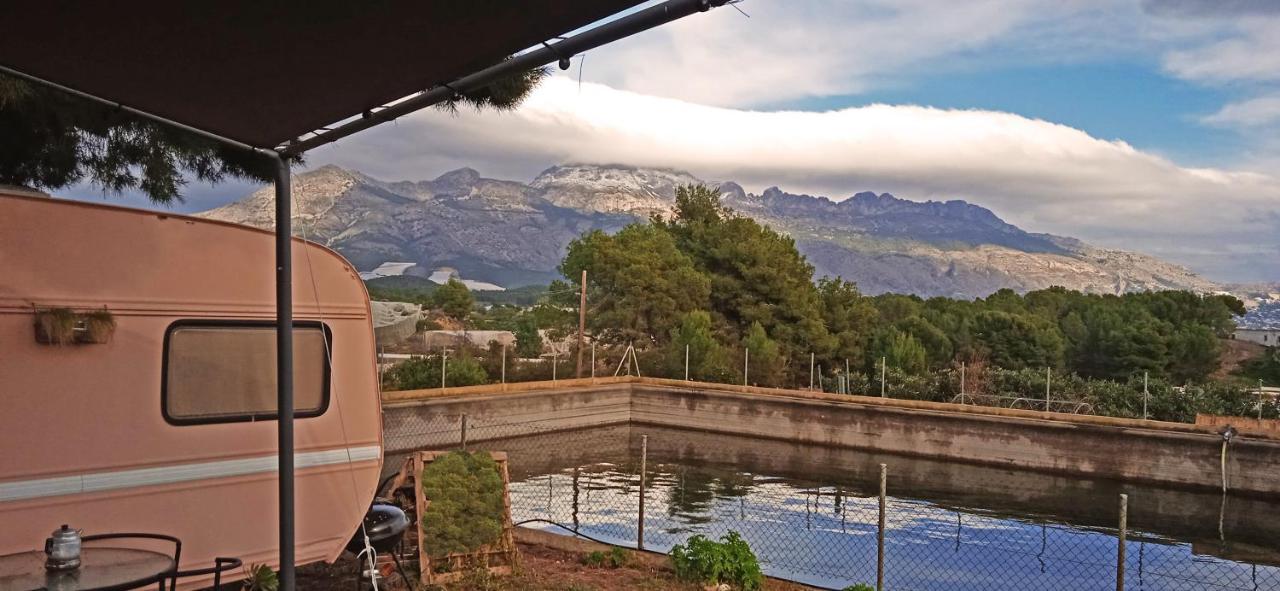 Caravana- Glamping Casa Tortuga La Nucia Luaran gambar