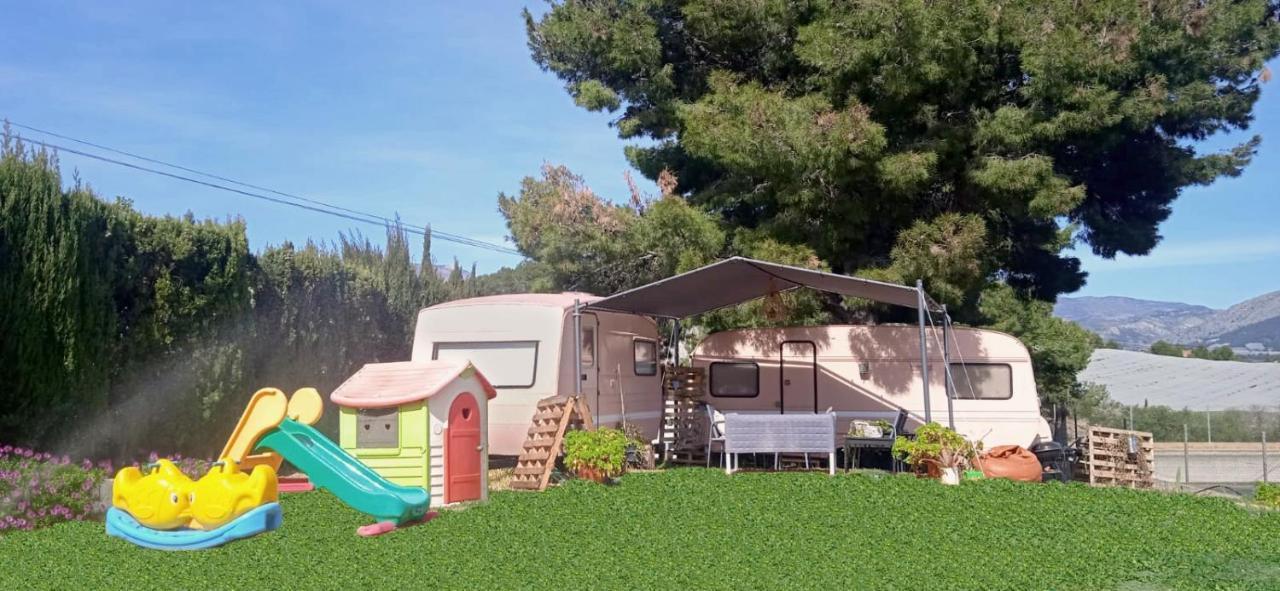 Caravana- Glamping Casa Tortuga La Nucia Luaran gambar